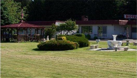 Travellers Rest Motel Салмон-Арм Екстер'єр фото